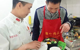 老師親自指導(煲仔飯）