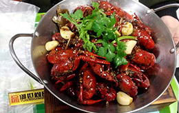 學員油燜大蝦鍋