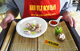 學員肉丸排骨湯粉作品