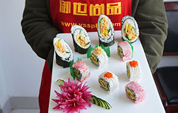 學(xué)員內(nèi)外卷作品