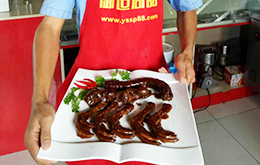 學(xué)員黑鴨培訓(xùn)