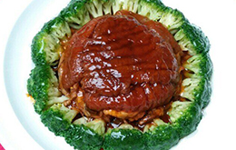 烹飪大賽作品—西藍花圓蹄