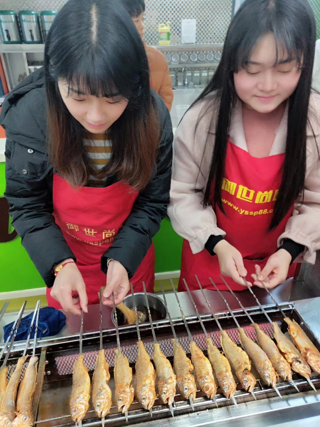 夜貓子小黃魚加盟-御世尚品創(chuàng)新新口味